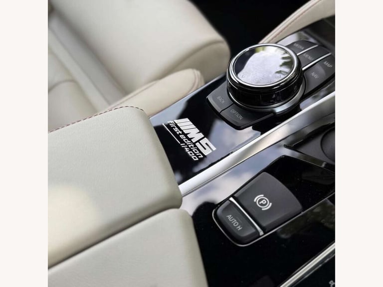 2019 BMW 5 Series 4.4 M5 Auto 4WD 4dr Saloon Petrol Automatic