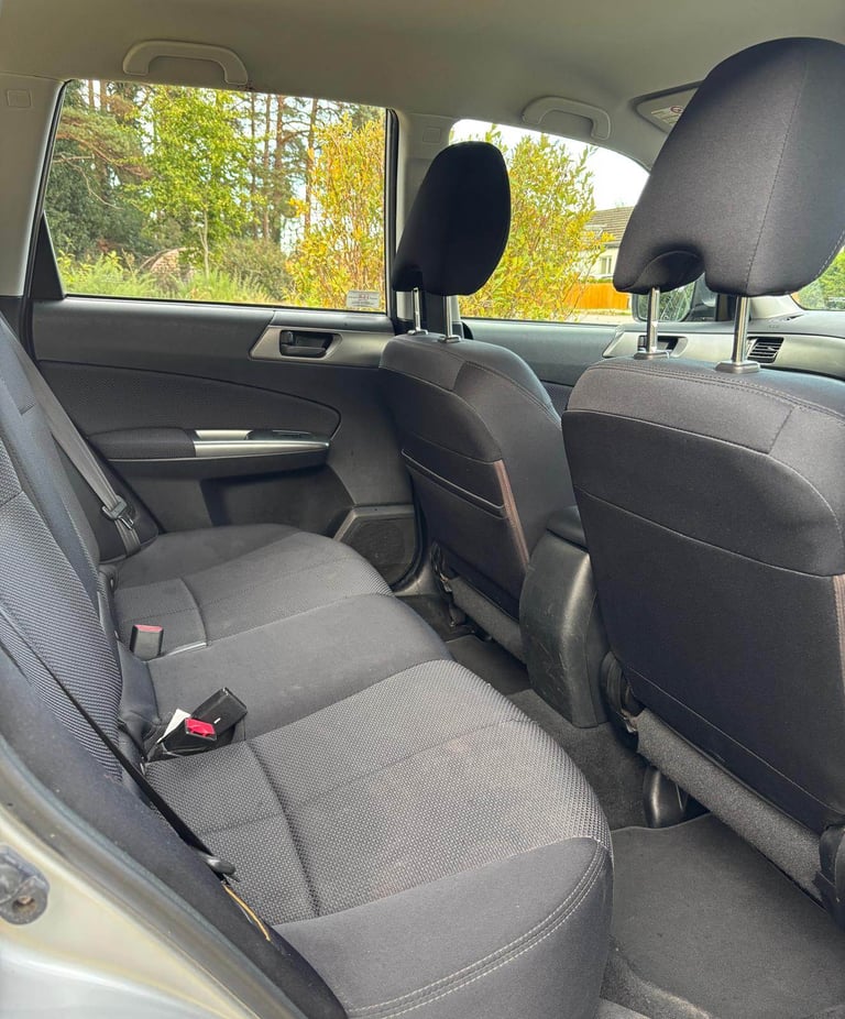 Subaru, FORESTER, Estate, 2011, Manual, 1998 (cc), 5 doors