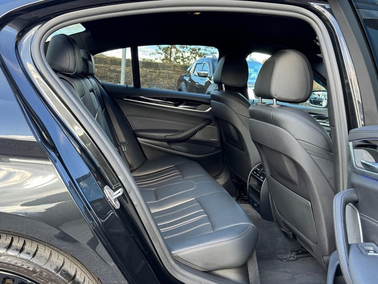 2018 BMW 5 Series 2.0 530e 9.2kWh M Sport Auto Euro 6 (s/s) 4dr SALOON Petrol/Electric Hybrid Aut...
