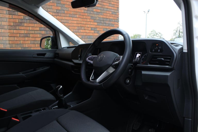 2022 Volkswagen Caddy 2.0 TDI C20 Commerce Plus SWB Euro 6 (s/s) 5dr PANEL VAN Diesel Manual