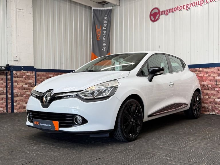 2015 Renault Clio 1.5 dCi Dynamique S Nav Hatchback 5dr Diesel Manual Euro 6 (s/s) (90 ps) Hatchb...