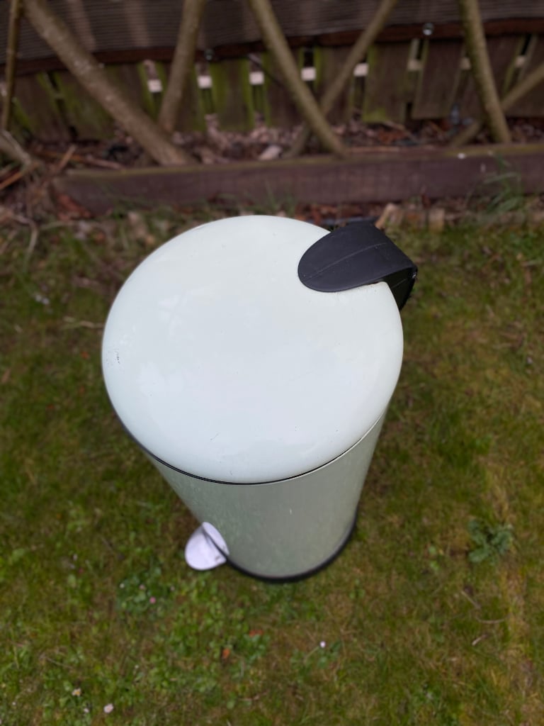 Large kitchen pedal bin, light green colour, used