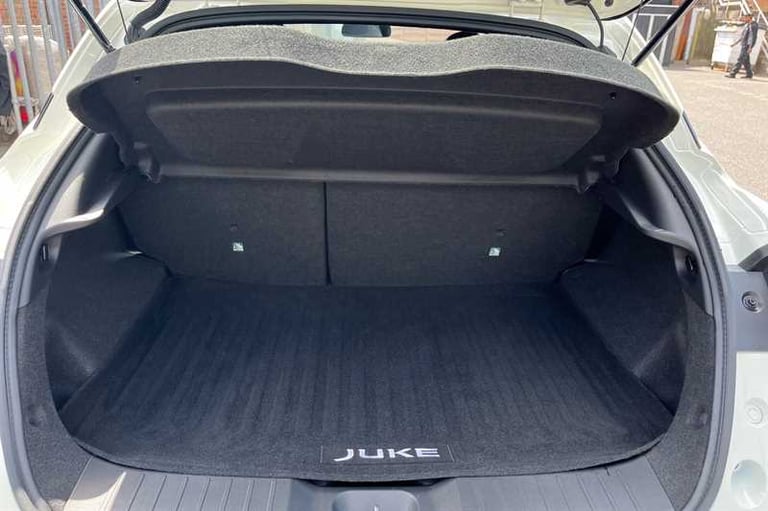 2025 Nissan Juke 1.0 DIG-T N-CONNECTA 5DR Hatchback Petrol Manual
