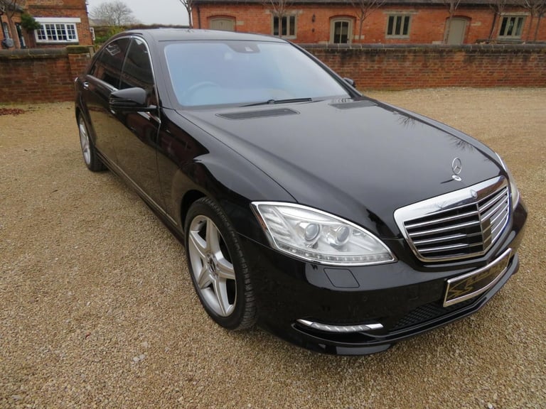 2013 Mercedes-Benz S CLASS S550 GRAND EDITION AMG SPORTS PACKAGE Saloon Petrol A