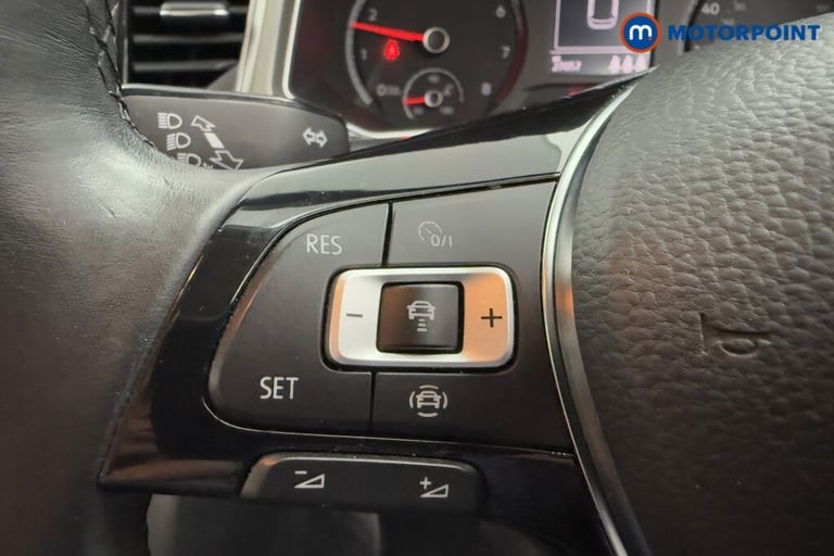 2020 Volkswagen T-Roc 1.0 TSI SE 5dr HATCHBACK PETROL Manual