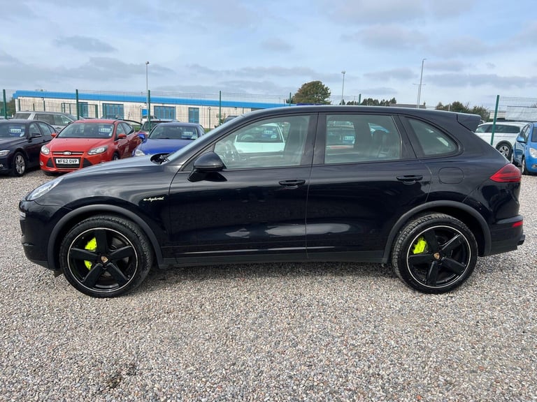2016 Porsche Cayenne S E-Hybrid 5dr Tiptronic S ESTATE PETROL/ELECTRIC Automatic