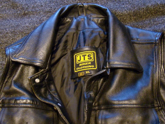 JTS Leather Cut-Off (Levi's Style, Size 46 XL, Hardly Worn, with