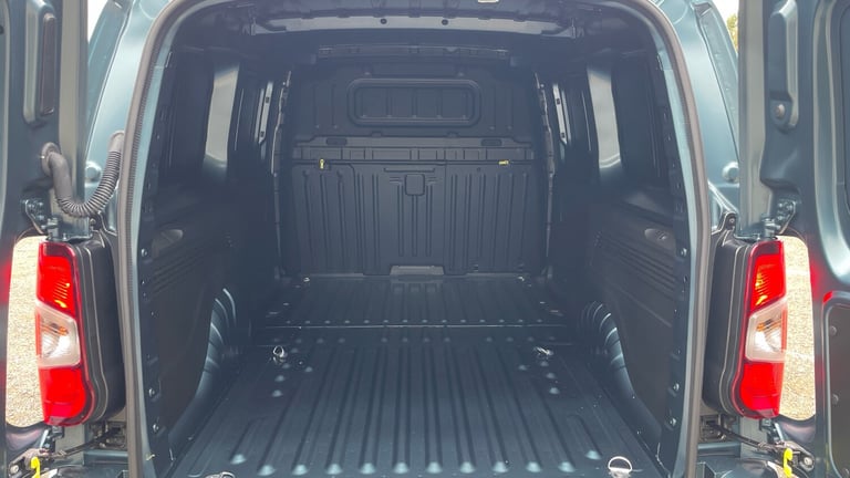 2025 Citroen Berlingo 1.5 BlueHDi 950 Driver XL Panel Van 6dr Diesel EAT8 LWB Euro 6 (s/s) (130 p...