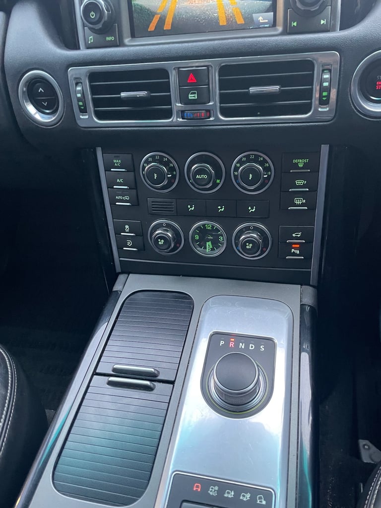 2012 Land Rover Range Rover 4.4 TDV8 Vogue SE 4dr Auto SPARE KEY SERVICE HISTORY  ESTATE Diesel A...