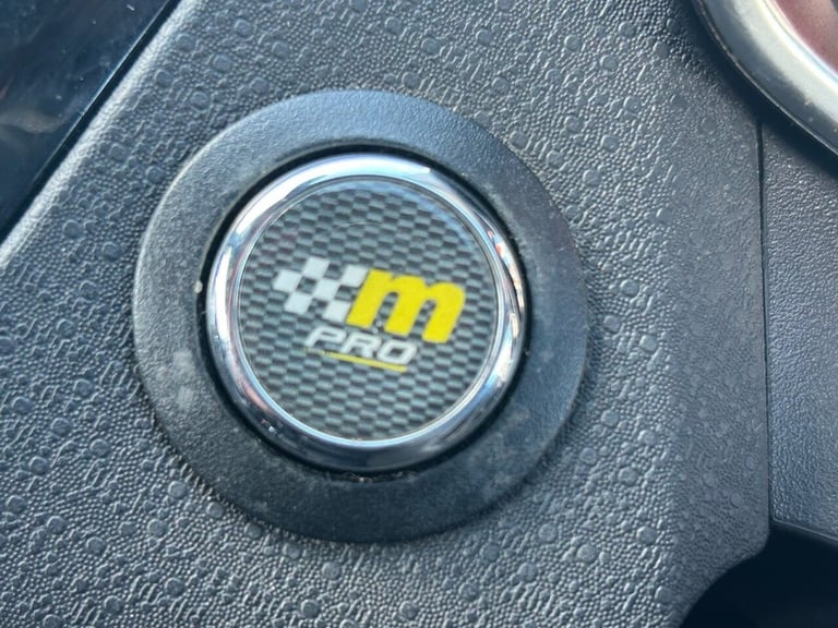 2014 Ford Fiesta 1.6T EcoBoost ST-2 3dr (182 ps) Hatchback Petrol Manual