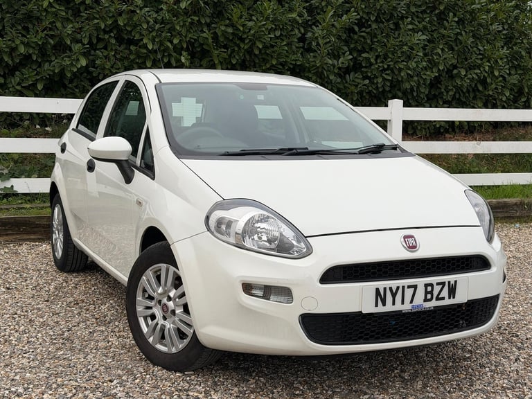 image for 2017 Fiat Punto 1.2 Pop + Euro 6 5dr HATCHBACK Petrol Manual