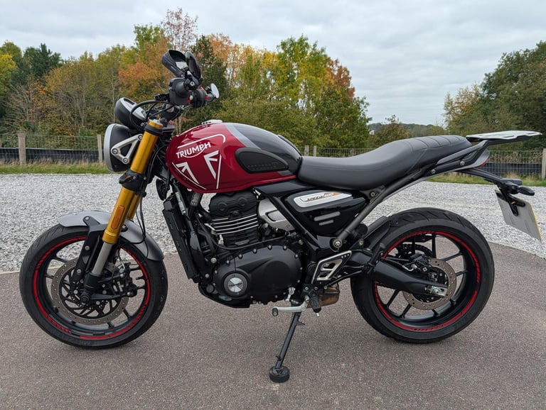 TRIUMPH SPEED 400