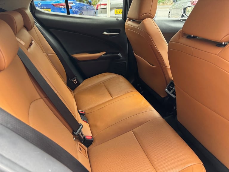 2019 Lexus UX 250h 2.0 Takumi 5dr CVT Hatchback Hybrid Automatic