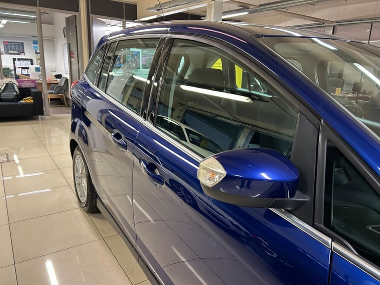 2017 Ford Grand C-Max 1.0T EcoBoost Zetec Euro 6 (s/s) 5dr MPV Petrol Manual