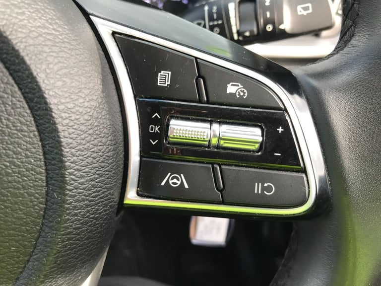 2023 Kia Ceed 1.5T Gdi Isg 2 5Dr Hatchback Petrol Manual