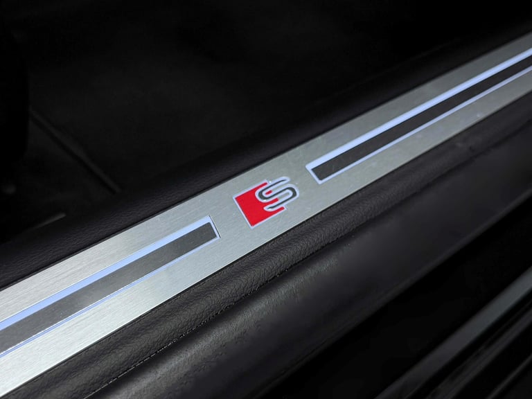 2021 Audi S8 4.0 TFSI V8 Vorsprung Saloon 4dr Petrol Tiptronic quattro Euro 6 (s/s) (571 SALOON P...