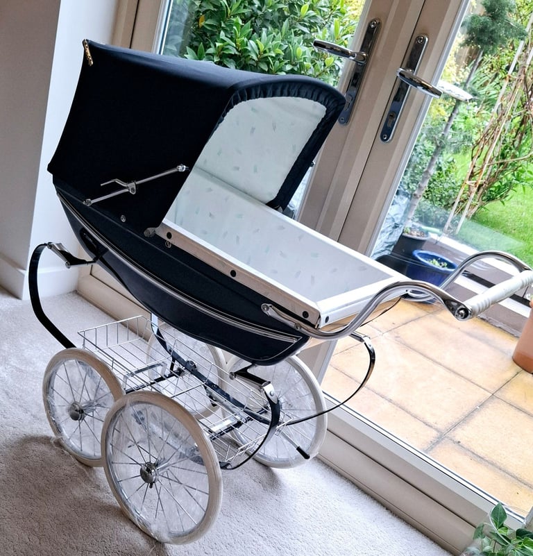 image for Silver Cross coach built dolls pram