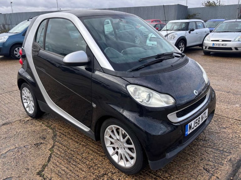 image for 2009 smart fortwo 1.0 fortwo Passion MHD Auto 3dr Coupe Petrol Automatic
