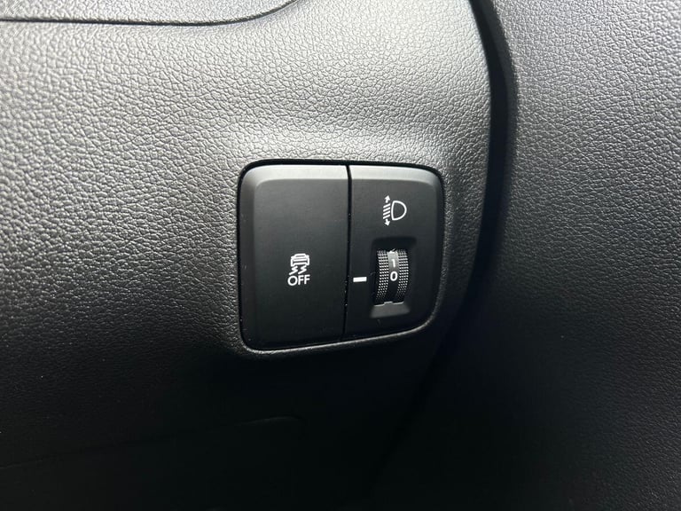 2024 Hyundai i10 1.0 Premium Hatchback 5dr Petrol Auto Euro 6 (s/s) (63 ps) Hatchback PETROL Auto...