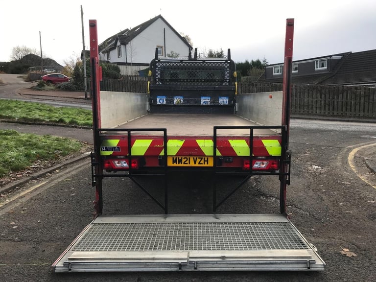 2021 Ford Transit 2.0 350 EcoBlue Leader Manual L4 Euro 6 (s/s) 2dr CHASSIS CAB Diesel Manual