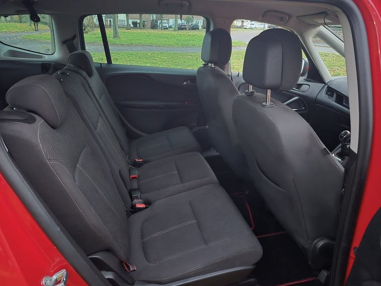 Vauxhall zafira tourer 2.0 cdti sri 2015 15 reg 7 seater 6 speed fsh mot 2026 runs great 