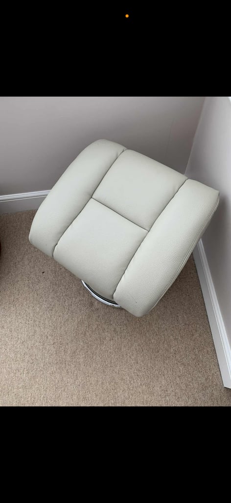 Biarritz swivel chairs & stools x2 brand new 
