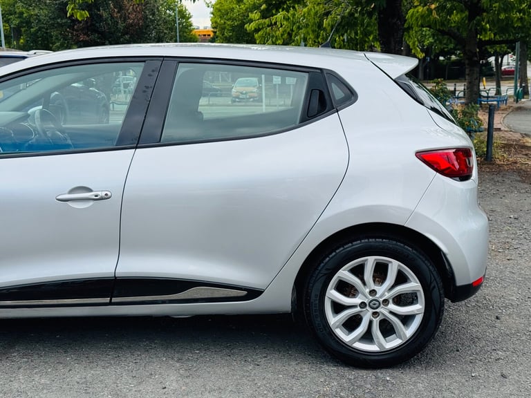 2016 Renault Clio DYNAMIQUE NAV DCI 5-Door Diesel
