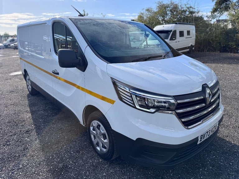 2023 73 Renault Trafic LL30 LWB Advance Van. Aircon. Appleplay. Rear Cam. NAV.