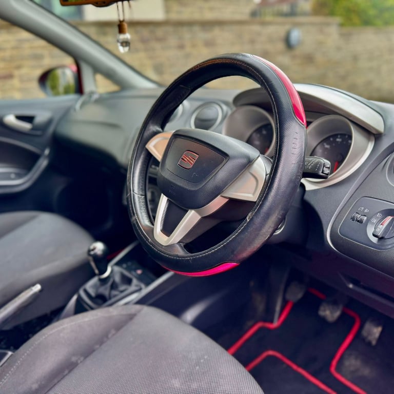 SEAT IBIZA 1.6 TDI 35£ ROAD TAX NEW MOT