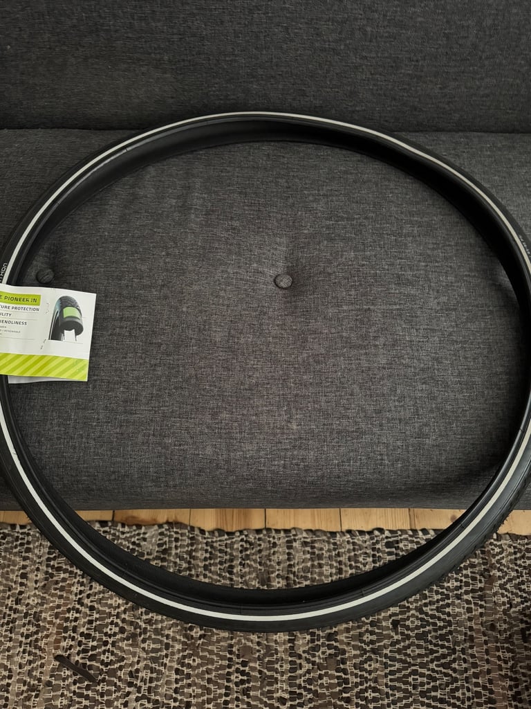 Schwalbe Marathon Green Tyre 700 x 32mm 