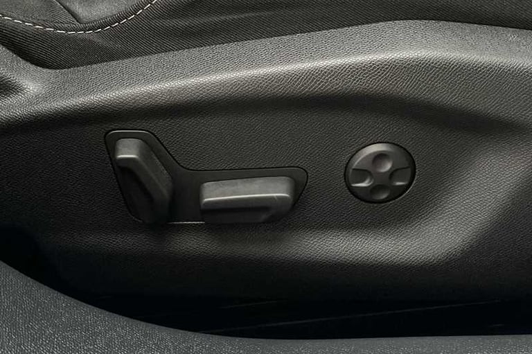 2024 Vauxhall Astra 115kW GS 54kWh 5dr Auto HATCHBACK ELECTRIC Automatic