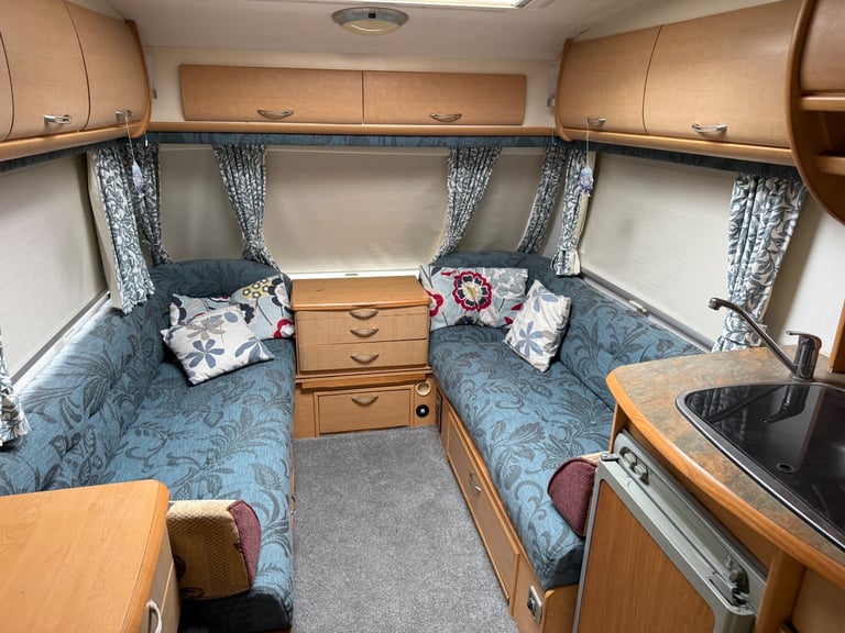 Abbey freestyle 2 berth 2004