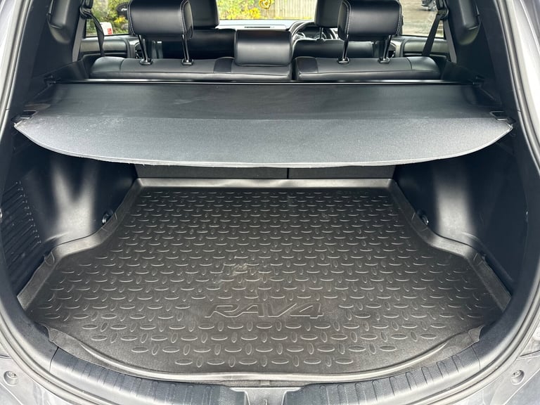 2017 Toyota RAV4 2.0 D-4D Excel TSS 5dr [Nav] 2WD ESTATE Diesel Manual