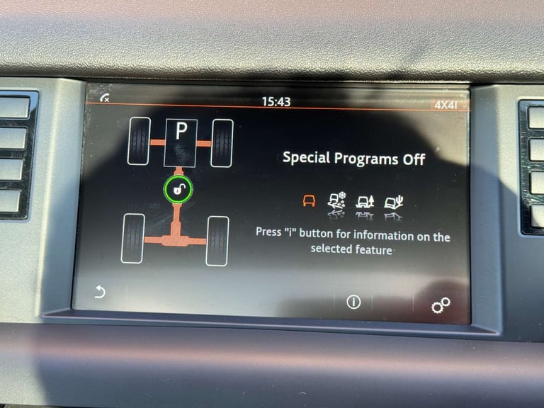 2019 Land Rover Discovery Sport 2.0 Discovery Sport Landmark TD4 Automatic 4WD 5dr - NATIONAL DEL...