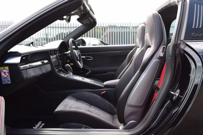 2018 Porsche 911 3.0T 991 4 GTS Targa PDK 4WD Euro 6 (s/s) 2dr CONVERTIBLE Petrol Automatic