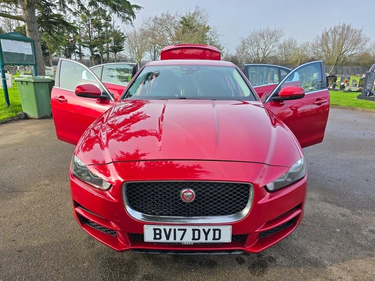 2017 Jaguar XE 2.0d Prestige Auto Euro 6 (s/s) 4dr Saloon Diesel Automatic