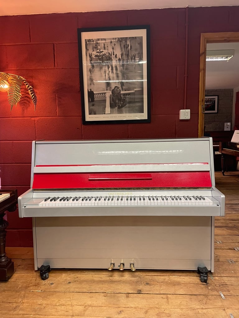 Osztreicher Piano in Aston Martin Silver & Silent Pedal - CAN DELIVER