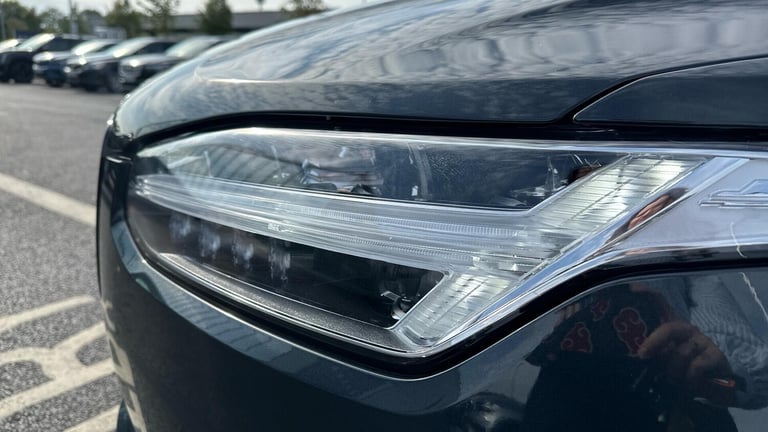 2022 Volvo XC90 2.0 B5D [235] R DESIGN 5dr AWD Geartronic ESTATE DIESEL Automatic