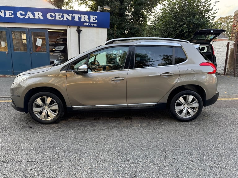 image for 2014 Peugeot 2008 1.2 e-VTi Allure 5dr EGC AUTOMATIC - £20 Road Tax HATCHBACK Petrol Automatic