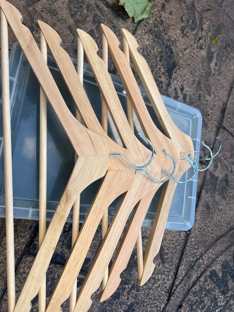 Natural wooden hangers 