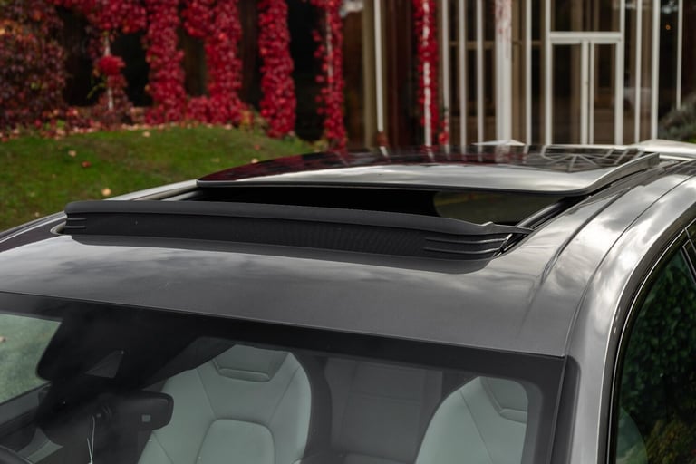 2023 Porsche Cayenne 3.0 V6 E-Hybrid 25.9kWh TiptronicS 4WD Euro 6 (s/s) 5dr ESTATE Petrol/Electr...