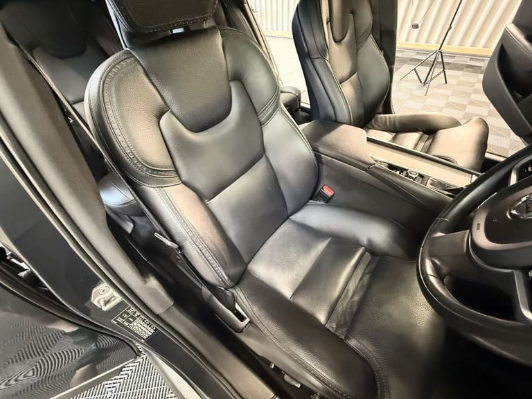 2018 Volvo V90 2.0 D4 Pro Estate 5dr Diesel Auto AWD Euro 6 (s/s) (190 ps) Estate Diesel Automatic