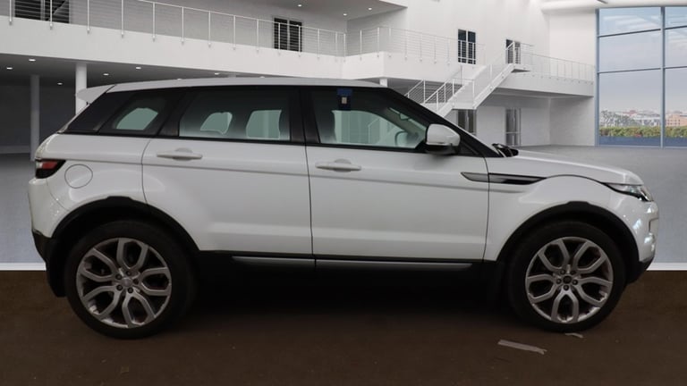 2013 Land Rover Range Rover Evoque SD4 4WD PURE Hatchback  Manual