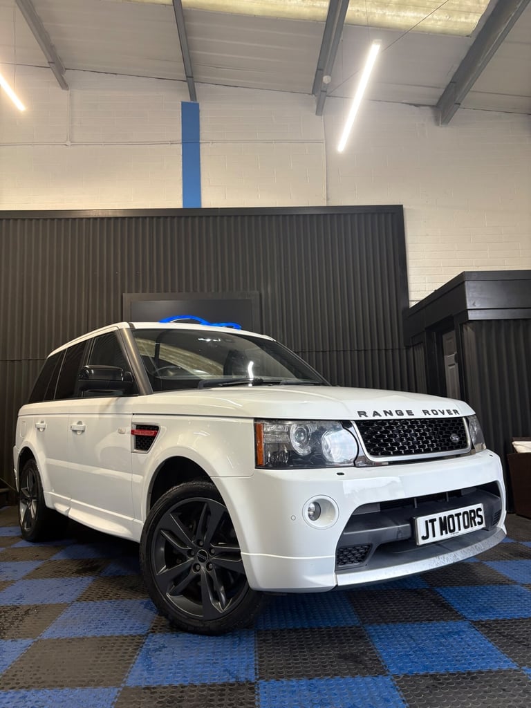 image for 2012 Land Rover Range Rover Sport 3.0 SDV6 HSE RED Edition 5dr Auto ESTATE Diesel Automatic