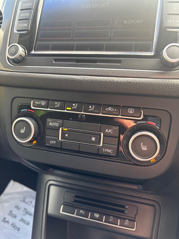 2013 Volkswagen Tiguan SE TDI BLUEMOTION TECHNOLOGY 4MOTION Estate Diesel Manual