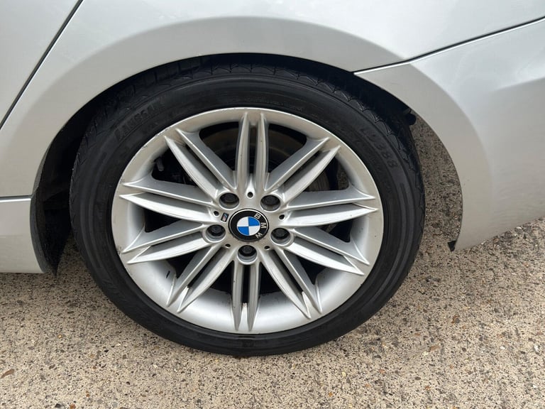 2010 BMW 1 Series 2.0 120d M Sport Euro 5 5dr HATCHBACK Diesel Manual