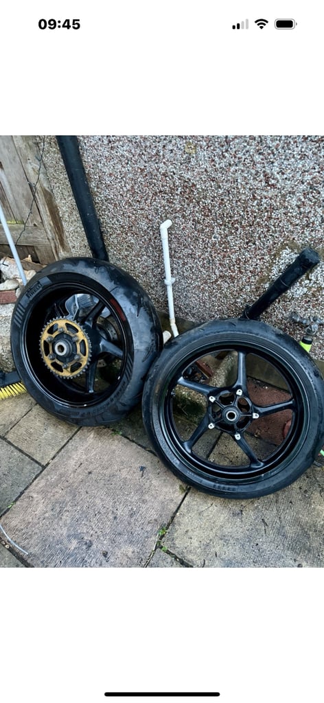 *** Yamaha R1 Gloss Black Wheels Front and Rear 09-14 May Fit Other Models ***