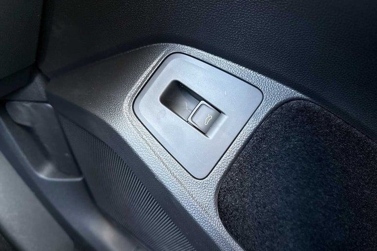 2025 Volkswagen Tiguan 1.5 TSI Life 5dr DSG SUV Petrol Automatic