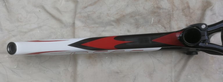 Beks carbon fibre MTB frame 26 inch size small ex condition 