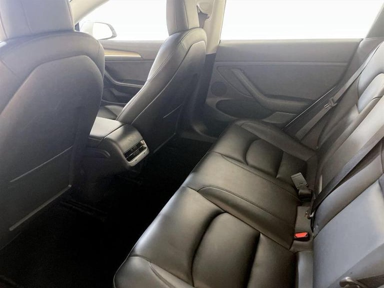 2021 Tesla Model 3 (Dual Motor) Long Range Auto 4WDE 4dr Automatic Saloon Electric Automatic
